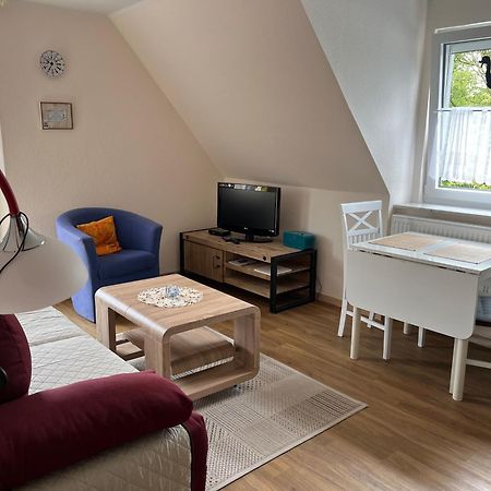 Wohnung 2 Mit Balkon- Haus Annegrete إِزينتْس المظهر الخارجي الصورة